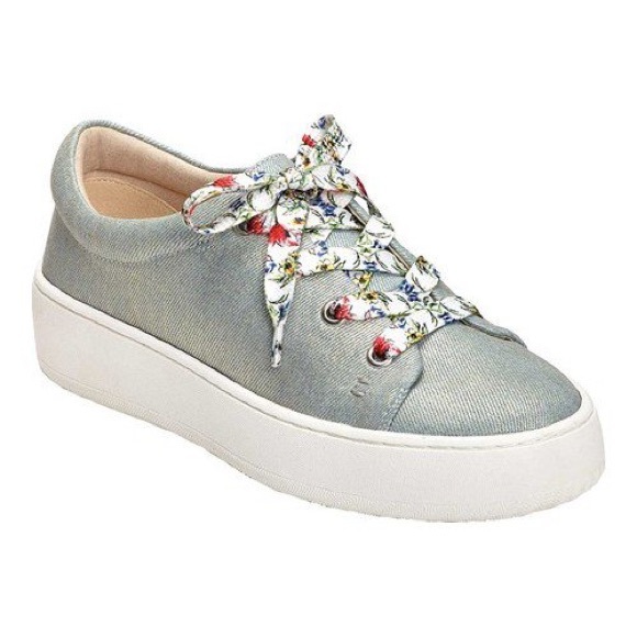 AEROSOLES Shoes - NWOT - Aerosoles - Term Paper Sneaker